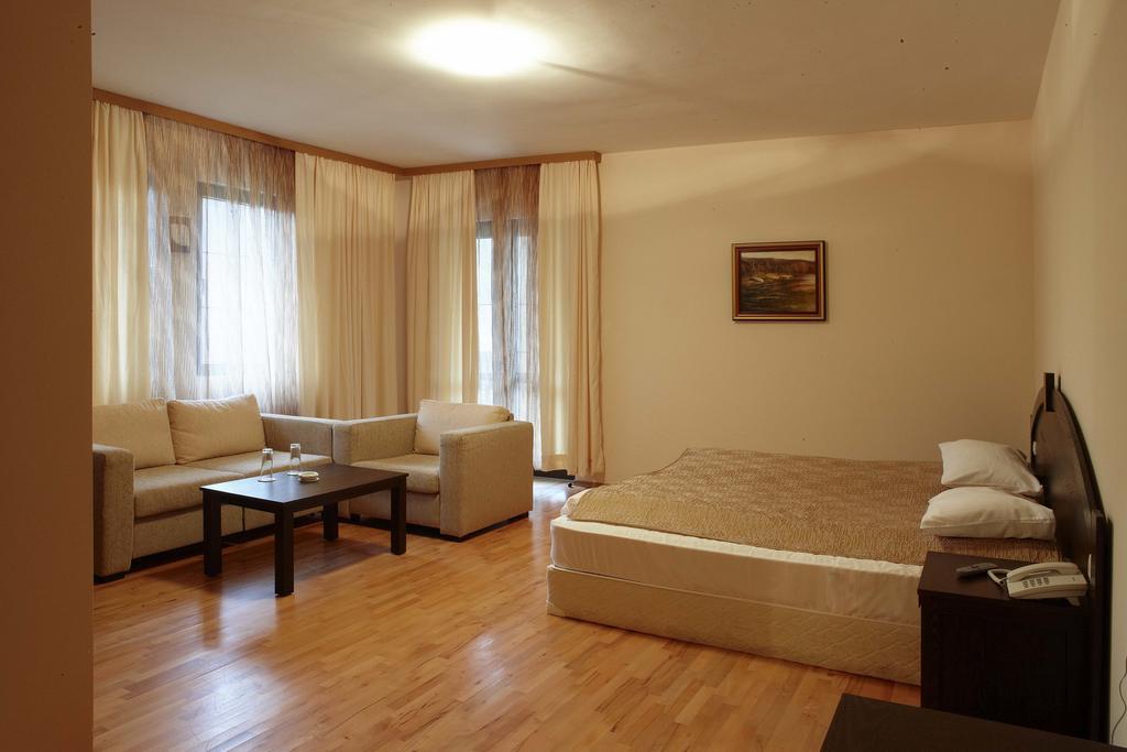 Eco Complex Smilyan Hotel Smilyan  Ruang foto